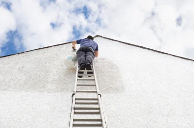 Peinture extérieure à Fougères — façades et ravalement
